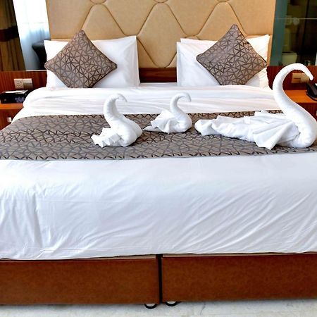 Be Inn Hotel Seeb Exterior foto
